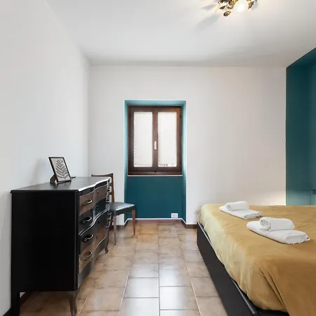 Italian Style In Walking Distance From דרביו