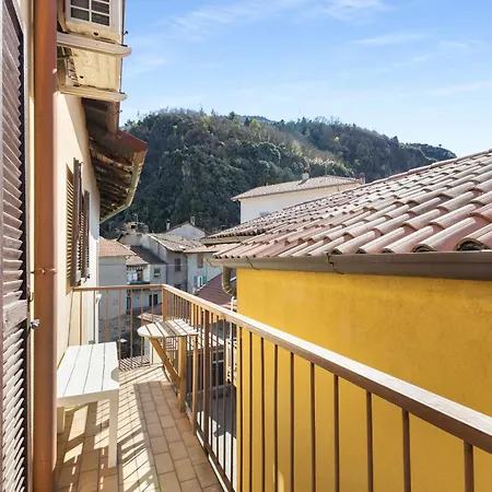 Italian Style In Walking Distance From *