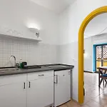 Italian Style In Walking Distance From Daire Dervio