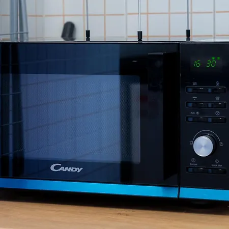 Italian Style In Walking Distance From Apartment