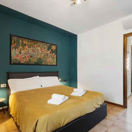 아파트 Italian Style In Walking Distance From 데르비오