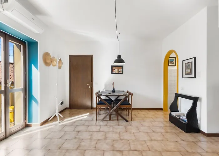 Italian Style In Walking Distance From *