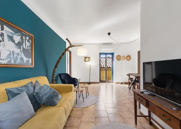 Italian Style In Walking Distance From